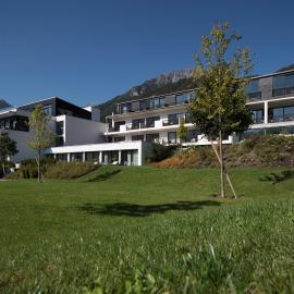 Hotel & Appartements Oberhofer, hotel Telfes im Stubaiban