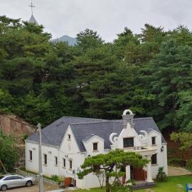 The Castle Stay, hotel Cshuncshonban