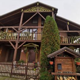 GARDEN CHALET, hotel a Daugavpils