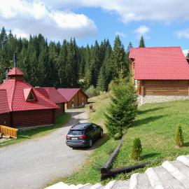Cheres Hotel, Hotel in Jablunyzja