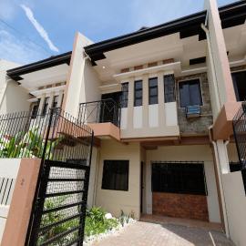 Astra Bella Apartment - Unit 2, hotel i Dumaguete