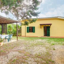Villa Il Viburno: SantʼAnna'da bir otel