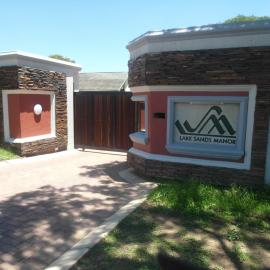 Lake Sands Manor