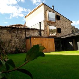 Hotel EN, hotel em El Pont de Suert