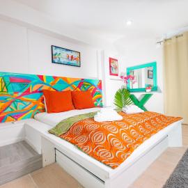 Studio 7 - Oceanfront Apartment