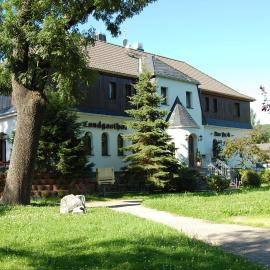 Landgasthof "Am Park", hotel en Crottendorf