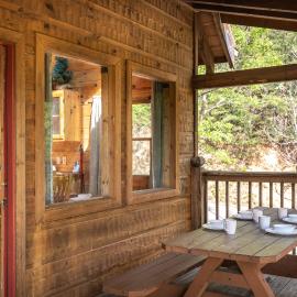 Mountain Tyme, Hot Tub, Pool Table, Game Room, 560 FREE tickets each paid day!
