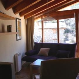 Cal Tomàs, Hotel in Ossera