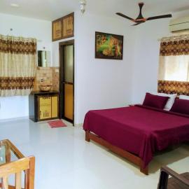DSK Studio Apartment, Siolim, Goa., hotel en Siolim