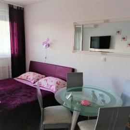 Lanterna Apartman - flexible check in - parking free