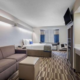 Microtel Inn & Suites by Wyndham Atlanta Buckhead Area, hotelli kohteessa Atlanta