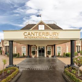 Canterbury International Hotel, hotel en Forest Hill
