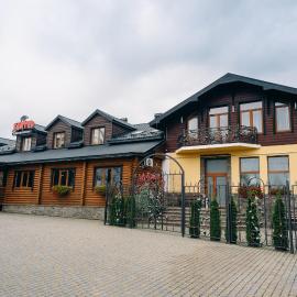 Готель Hunter, hotel di Shegyni