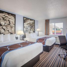 Super 8 by Wyndham Washington, ξενοδοχείο σε Washington