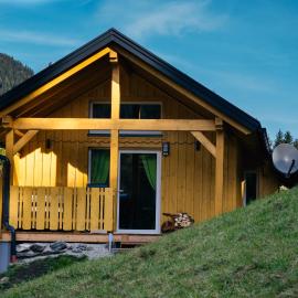 Almhuette MeineZeit, hotel u gradu 'Donnersbachwald'