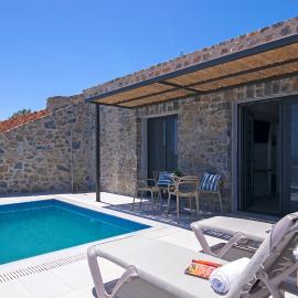 Varkotopi Villas