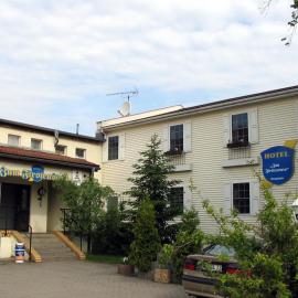 Hotel & Restaurant "Zum Firstenstein", hotel en Königshain