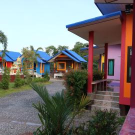 Banphu Resort - บ้านปู รีสอร์ท, hotel en Rayong