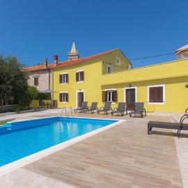 Holiday Home Evelina by Interhome