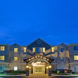 Staybridge Suites-Philadelphia/Mount Laurel by IHG，勞雷爾山的飯店