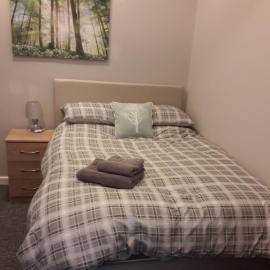 The Barn - Ilkeston - 1 Bedroom Flat, 2 Beds, Close to M1-A52 Long Eaton - Nottingham - Derby - Derbyshire - 400Mbs WiFi Free Parking!