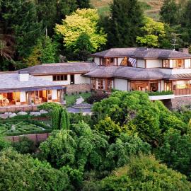 Lake Taupo Lodge, hotel in Taupo