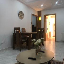 Sidi Daoud에 위치한 호텔 Luxe et spacieux au Jardin de Carthage