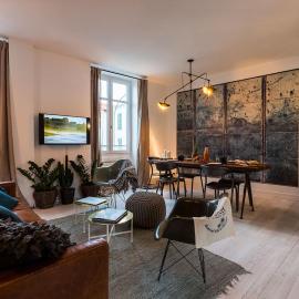 L'ATELIER KEYWEEK Vintage Duplex Apartment with Parking Biarritz Center