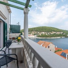 Apartments Darija, hotel a Pučišća