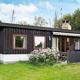 6 person holiday home in Gilleleje-By Traum, hotel en Gilleleje