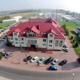 Viesnīca Zajazd Bog-Mar pilsētā Rymanów