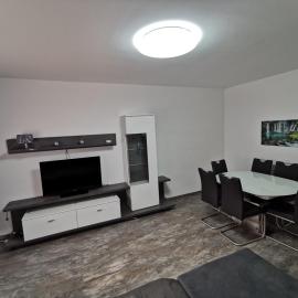 3 Zimmer Wohnung Köln-Hürth, hotel i Fischenich