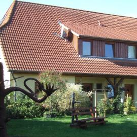 Five Oaks - Weisse Wohnung, hotel u gradu 'Hohenkirchen'
