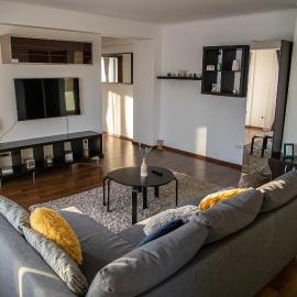 Apartament Tatu bar&grill