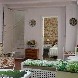 Rosita Casa Rural, hotel di Estivella