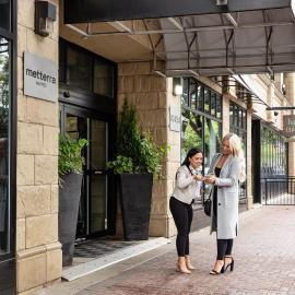 Metterra Hotel on Whyte, hotel u gradu Edmonton