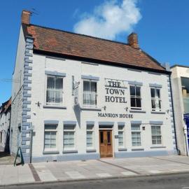 The Town Hotel, hotel in Bridgwater