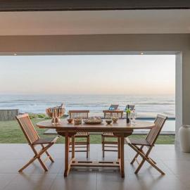 Ocean Breeze, hotel di Sea View