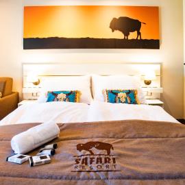 Residence Safari Resort - Bison Lodge、Borovanyのホテル