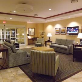 Candlewood Suites Fredericksburg by IHG, hotelli kohteessa Fredericksburg