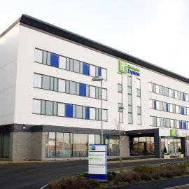 Holiday Inn Express Rotherham - North by IHG, хотел в Родъръм