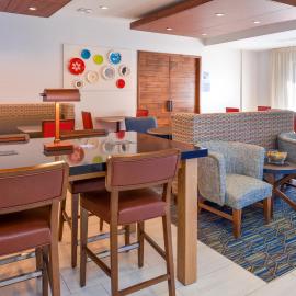 Holiday Inn Express Glenwood Springs Aspen Area by IHG, hotel v destinaci Glenwood Springs