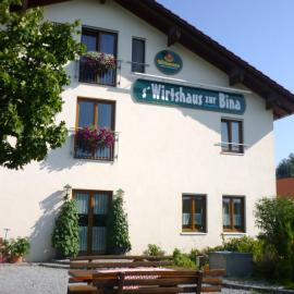 Wirtshaus Zur Bina, khách sạn ở Vilsbiburg
