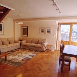 Atico duplex Urb La Viña en Biescas