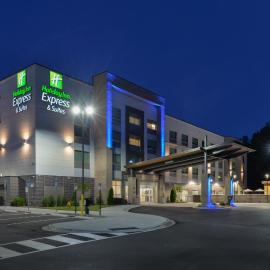 Holiday Inn Express & Suites Charlotte - Ballantyne by IHG, hotel v destinaci Charlotte
