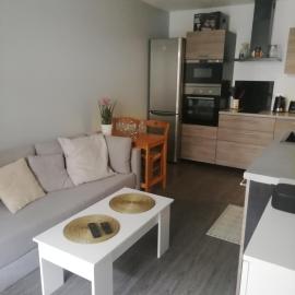 T2 chaleureux sur talence, hotel sa Talence