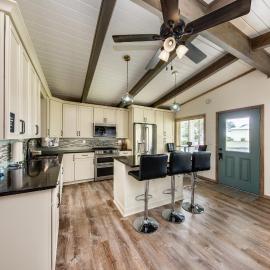Wecoma Beach Retreat