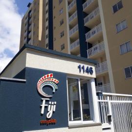 Apto de Praia Fiji 1108, hotel u gradu 'Piçarras'