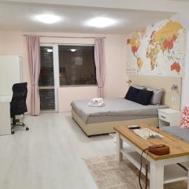 Malavi top center deluxe studio Ruse! Comfort&clean!, hotel em Ruse