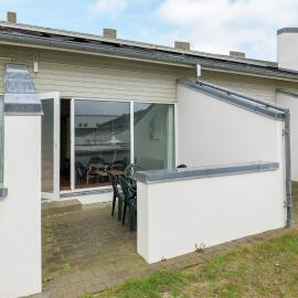 6 person holiday home in Brovst, hotel en Brovst